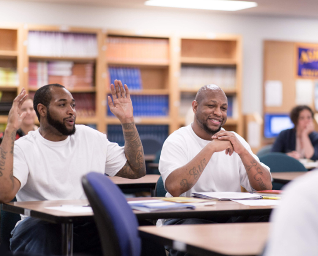 programs-minnesota-prison-writing-workshop